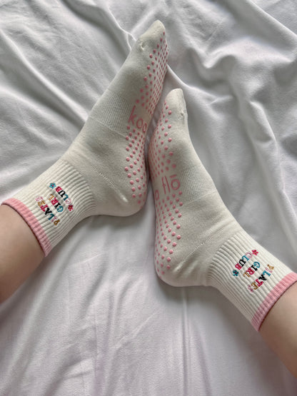 PILATES GIRL CLUB GRIP SOCKS