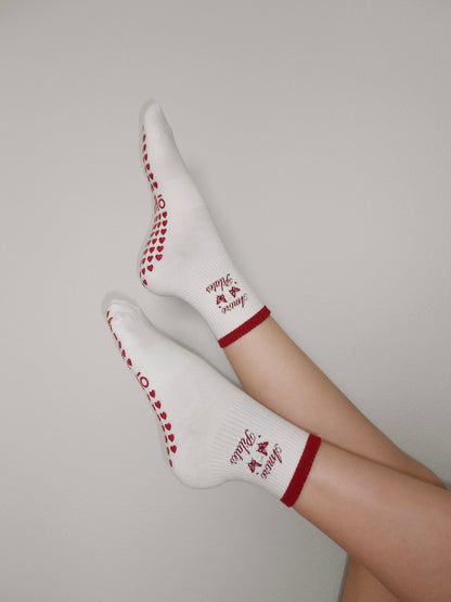 AMORE PILATES GRIP SOCKS