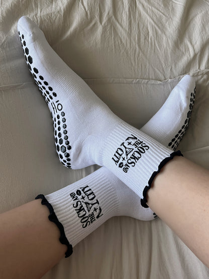 SOCKS AND THE CITY PILATES GRIP SOCKS